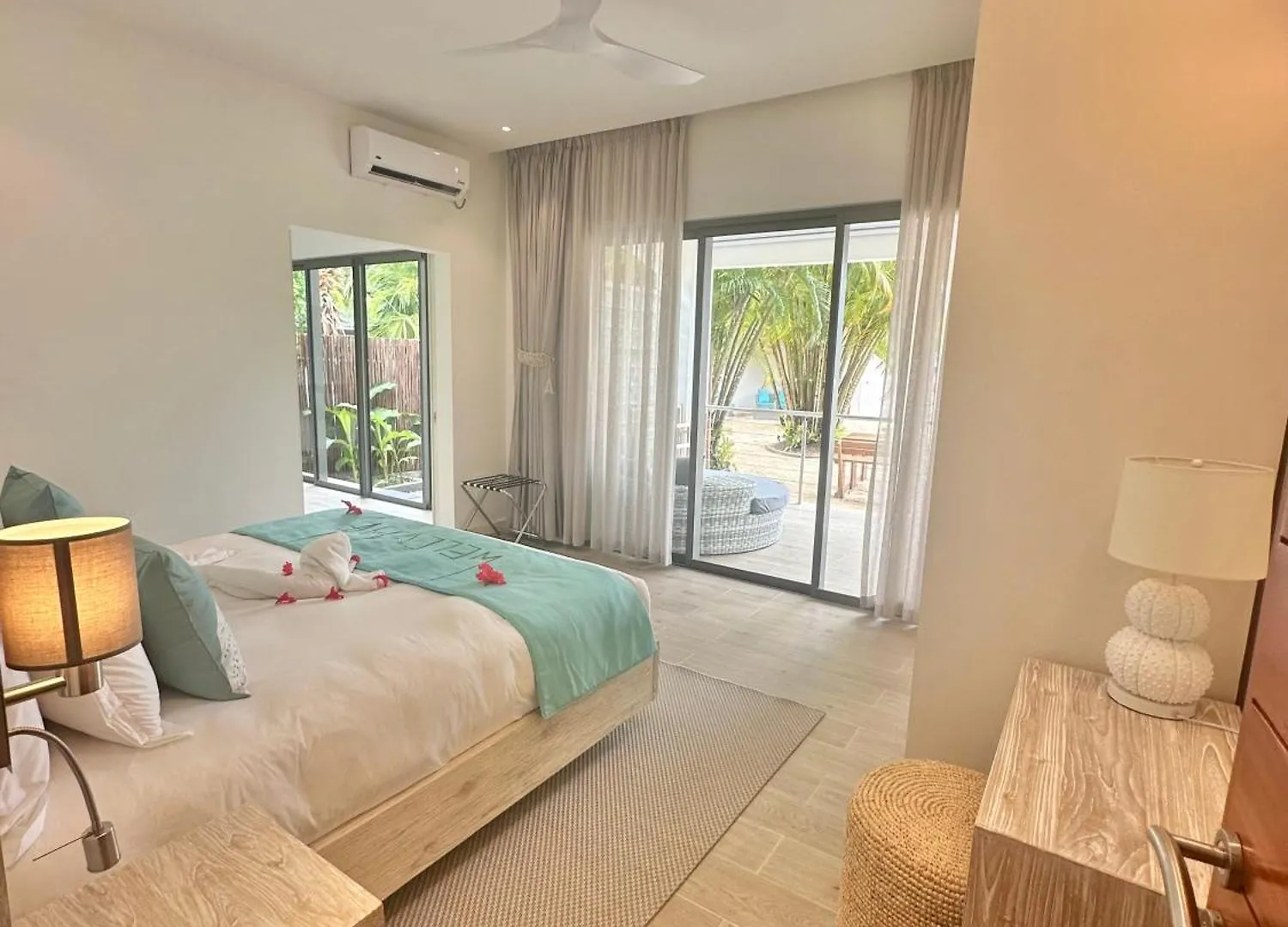 Pineapple Beach Villas Baie Lazare  0*, Baie Lazare (Mahe) Seychelles
