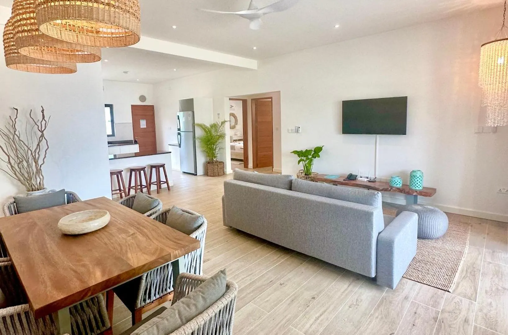 Pineapple Beach Villas Baie Lazare